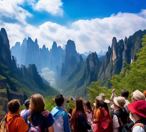 穿越自然奇观，感受家界民俗风情之旅,家界旅游团，探寻自然奇观，体验民俗风情,自然奇观,第1张